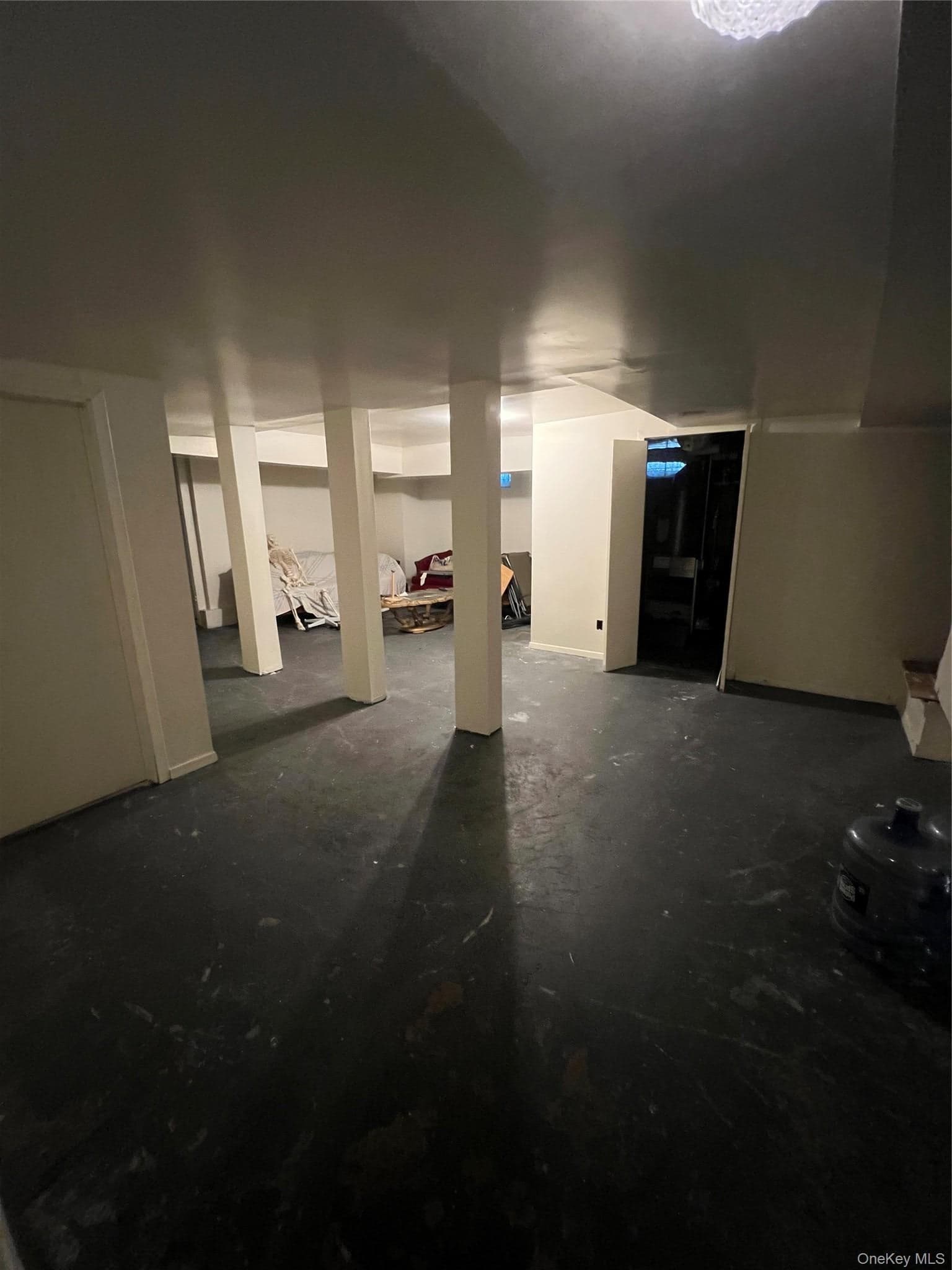821 Cranford Avenue thumbnail 24