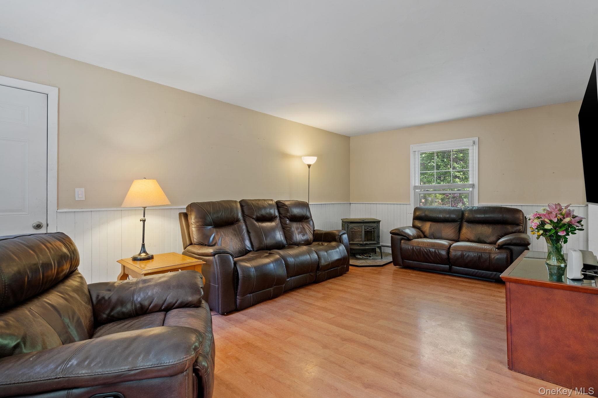 95 Pine Hill Road thumbnail 5