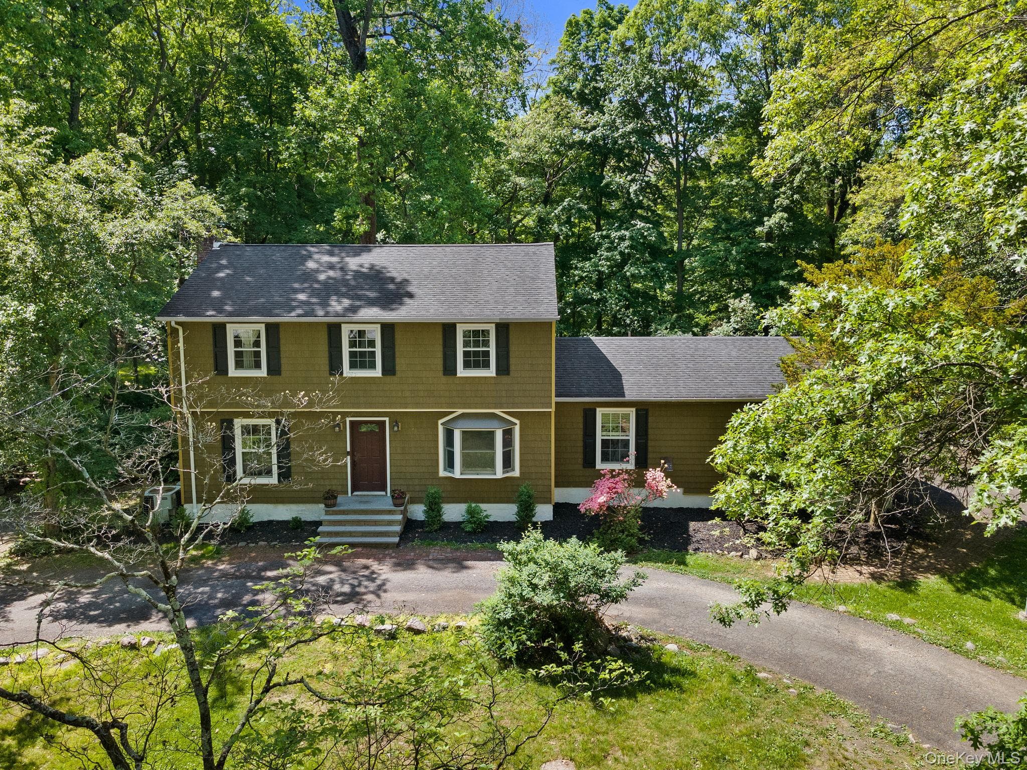 95 Pine Hill Road thumbnail 2