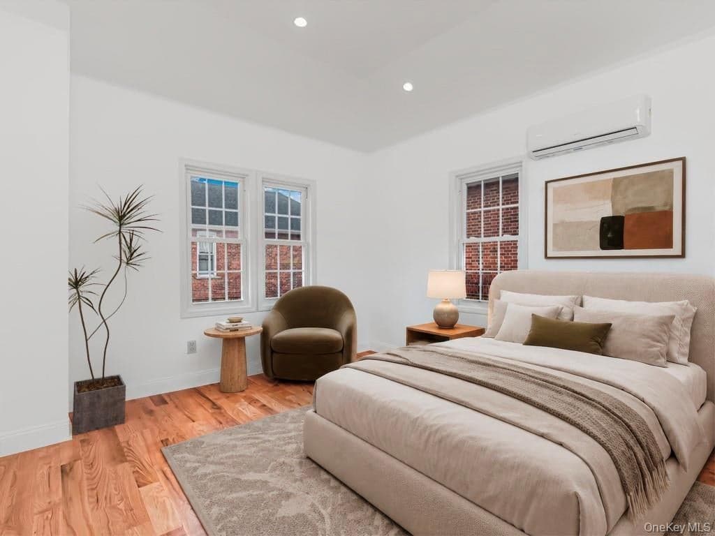 560 Linden Boulevard thumbnail 8