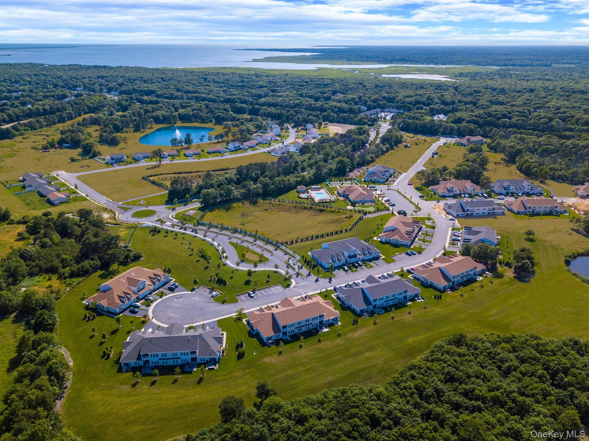 40 Greentree Court thumbnail 14