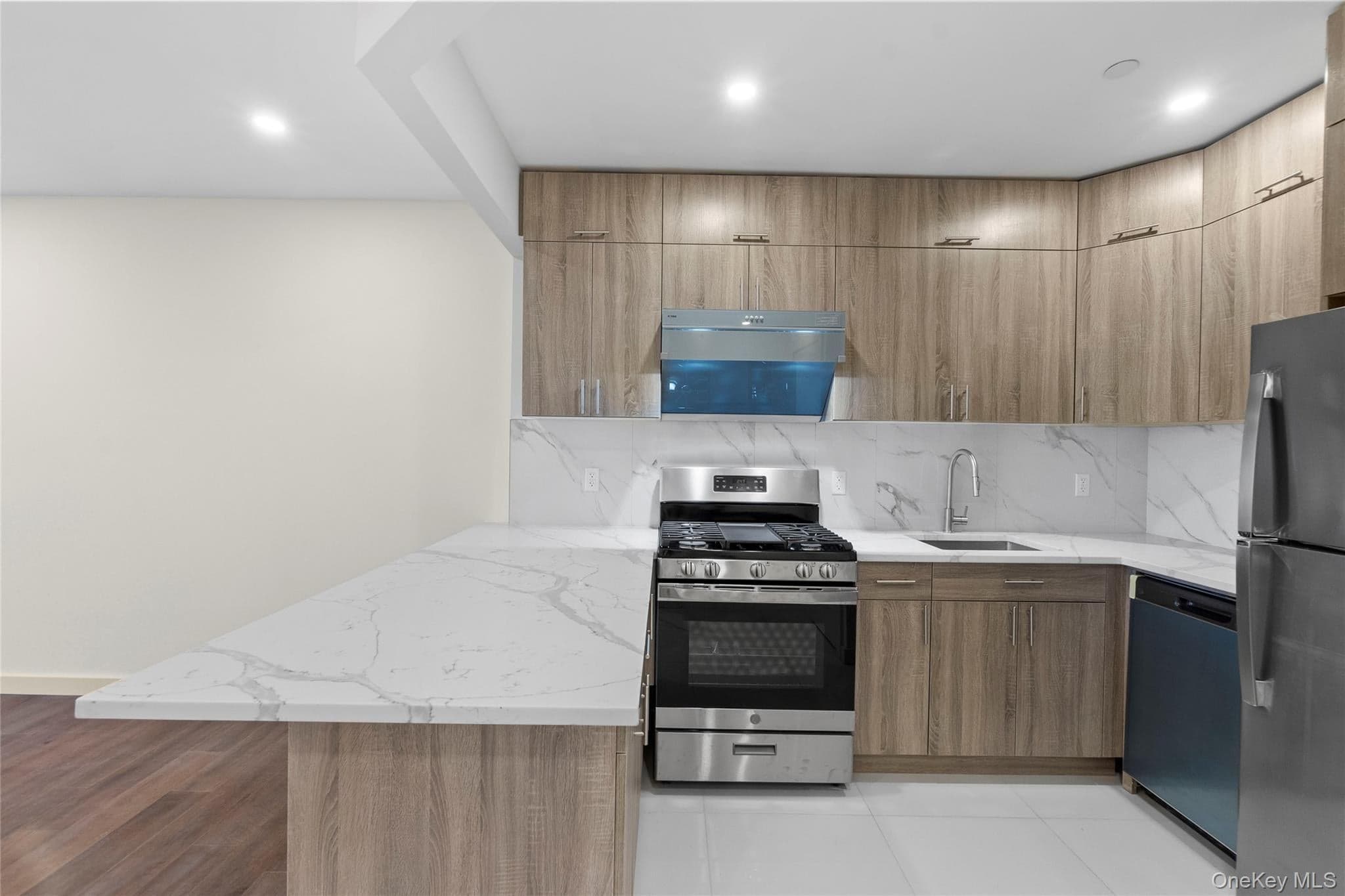 124-28 Queens Boulevard Unit: 10C thumbnail 7