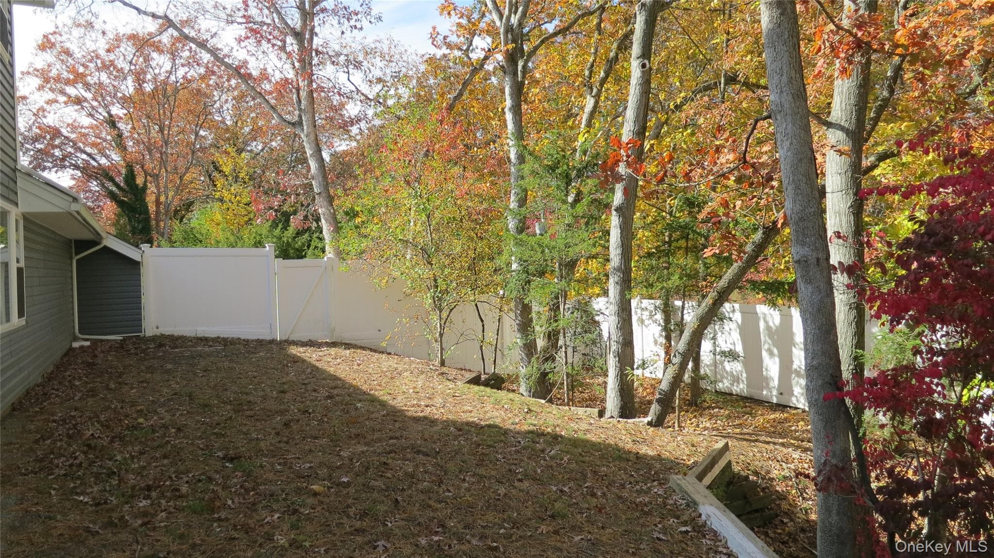 1 Eliot Drive thumbnail 12