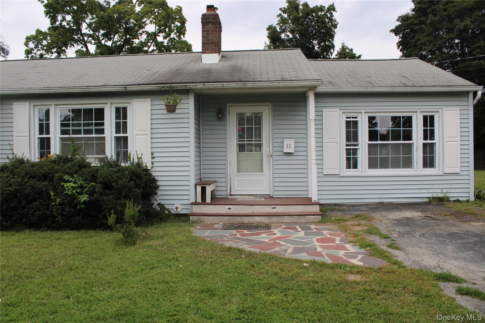 15 Caywood Place thumbnail 3