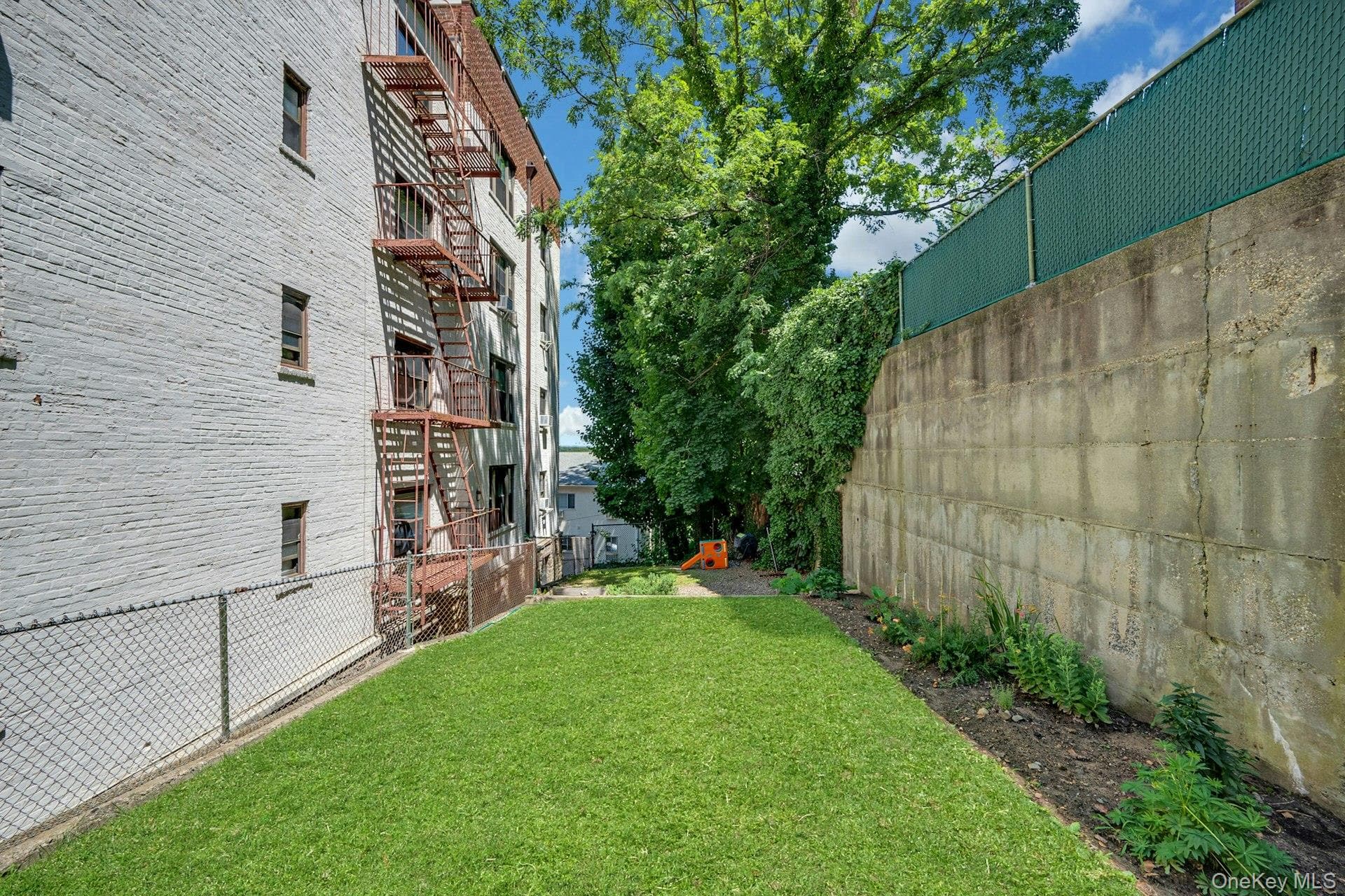 36 Westview Avenue Unit: 1B thumbnail 19