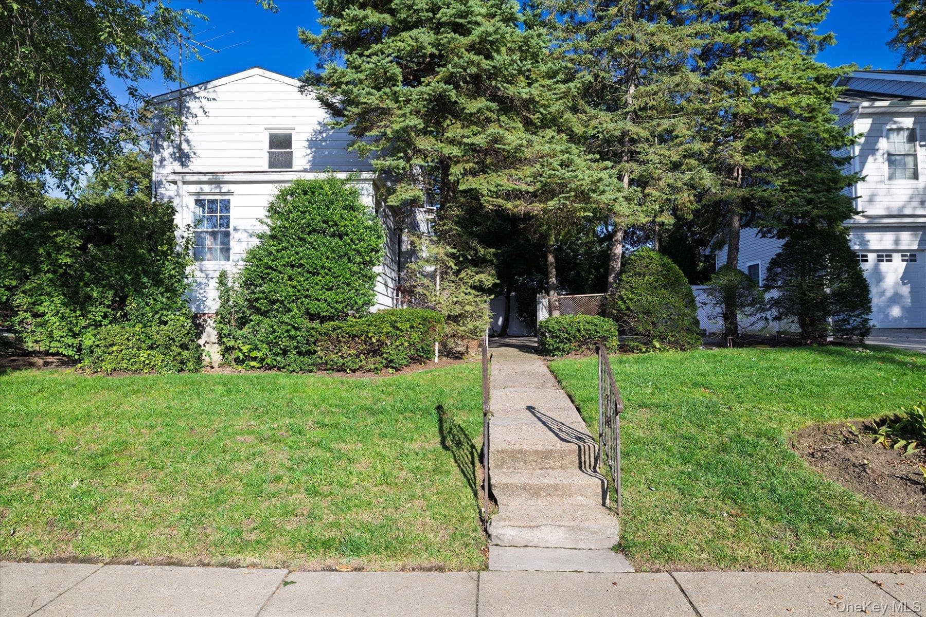 415 Whitehall Street thumbnail 22