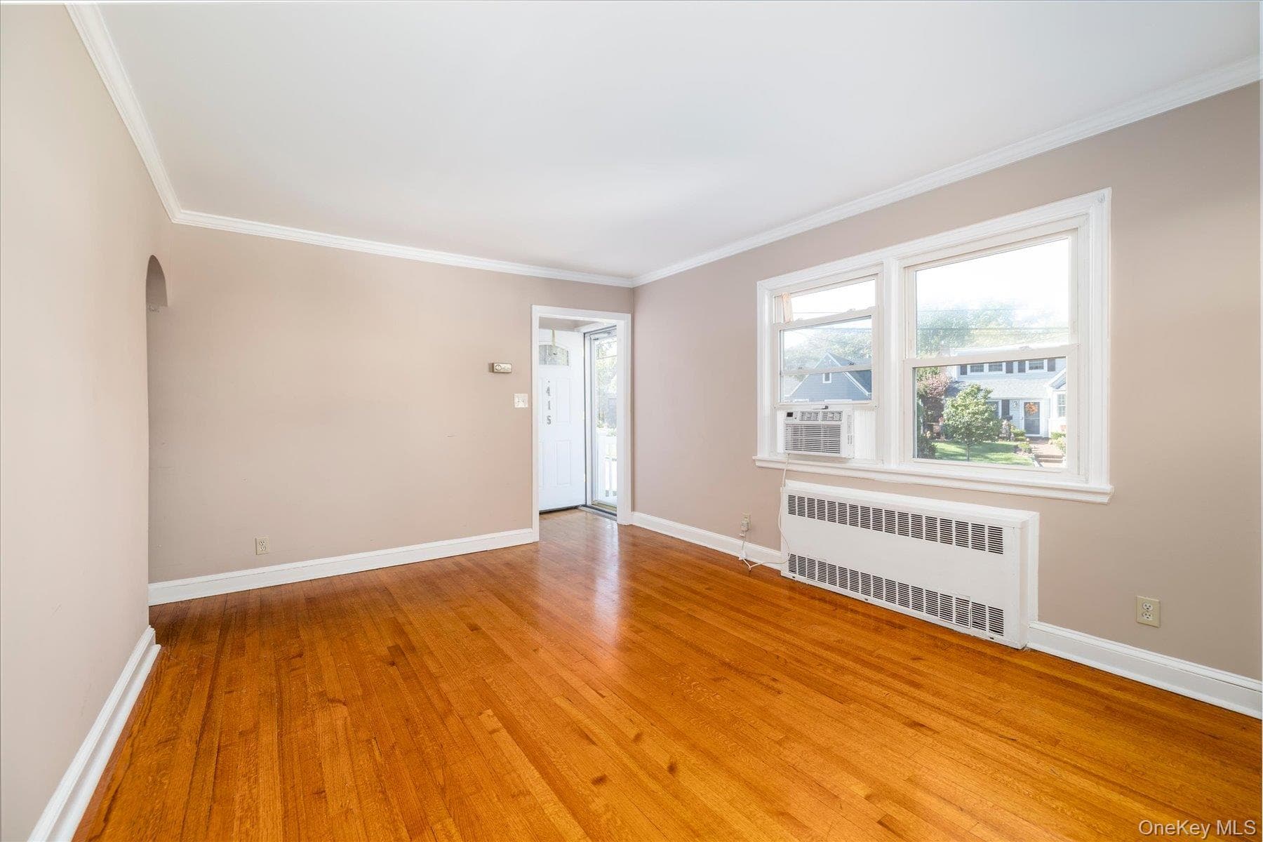 415 Whitehall Street thumbnail 6
