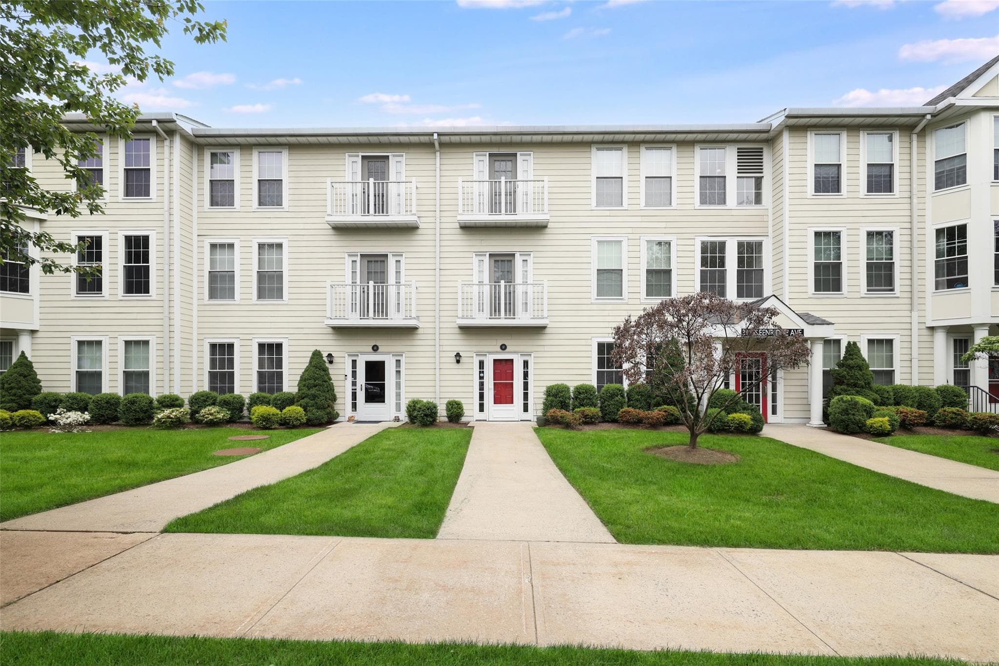 31 Greenridge Avenue Unit: 1F, White Plains