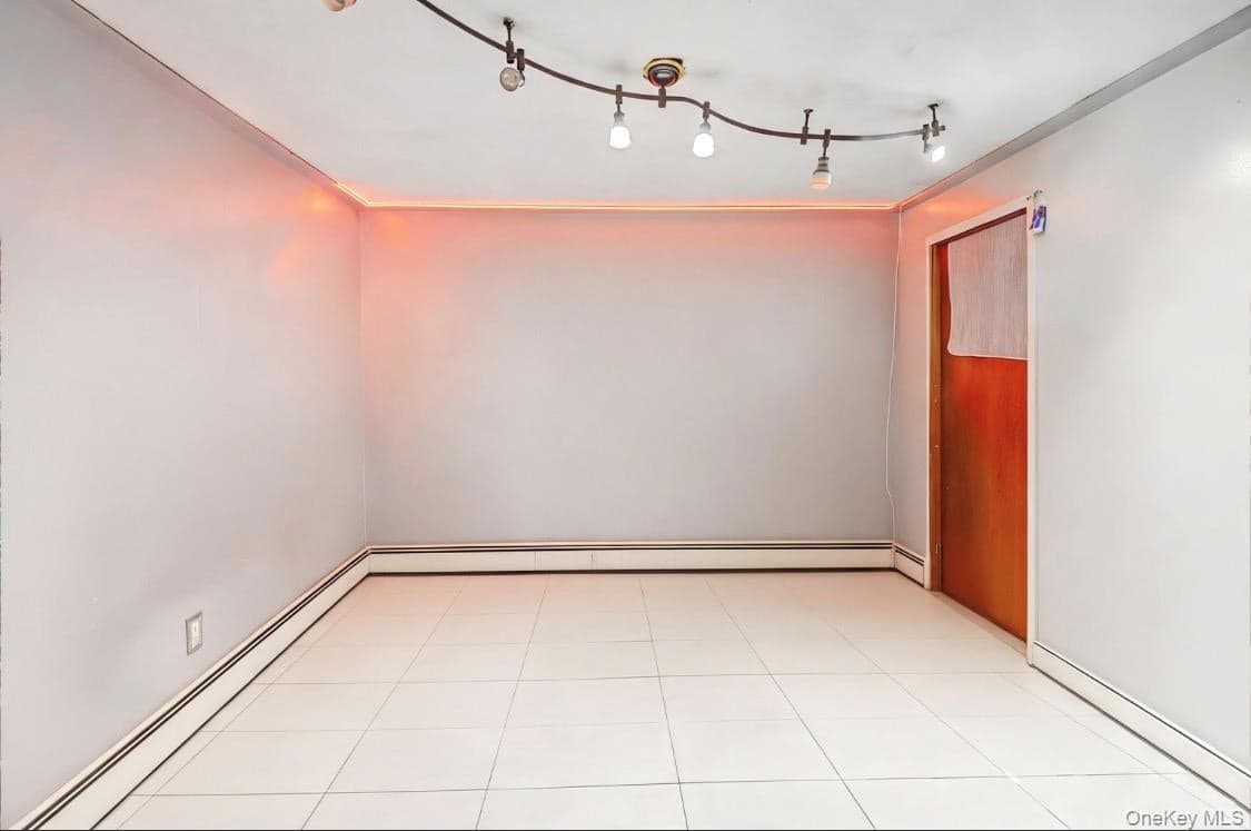 4315 Avenue J thumbnail 17