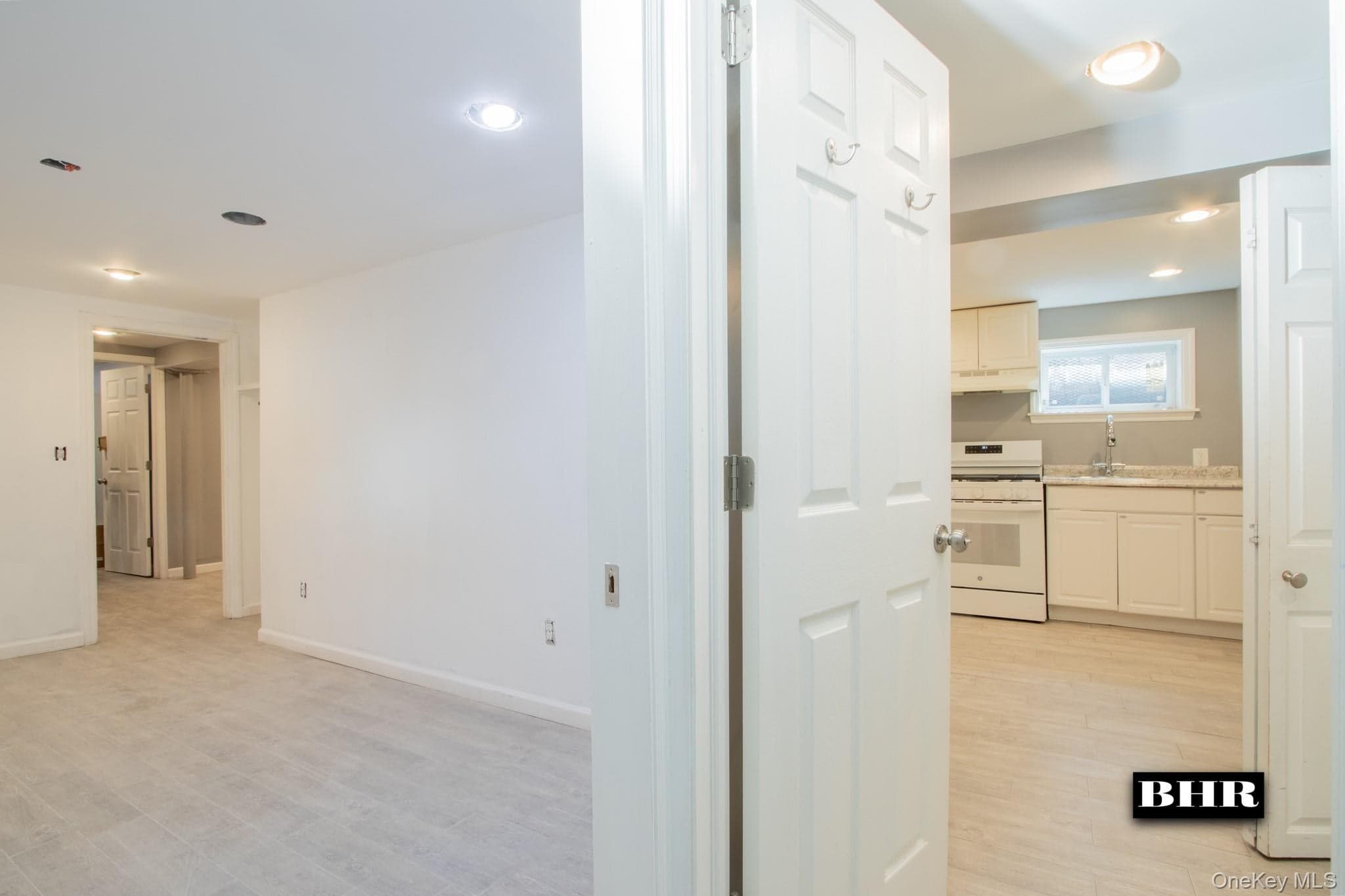 154 Beaumont Street thumbnail 27