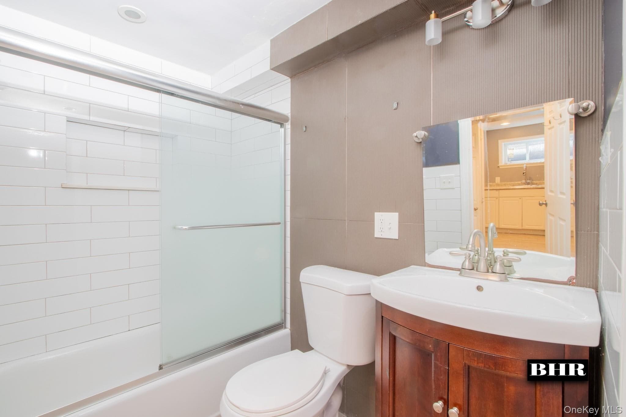 154 Beaumont Street thumbnail 26