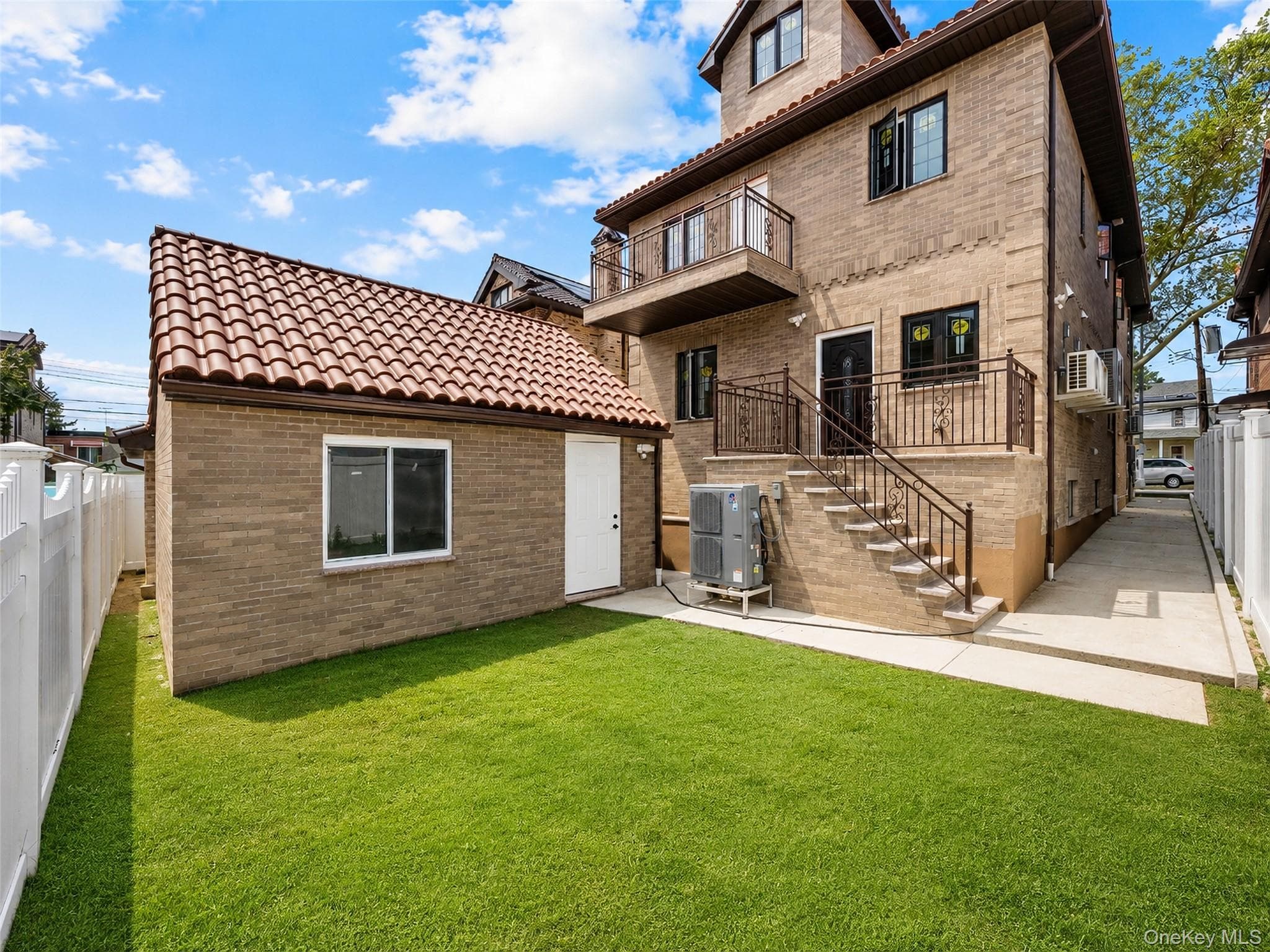 43-39 189th Street thumbnail 42