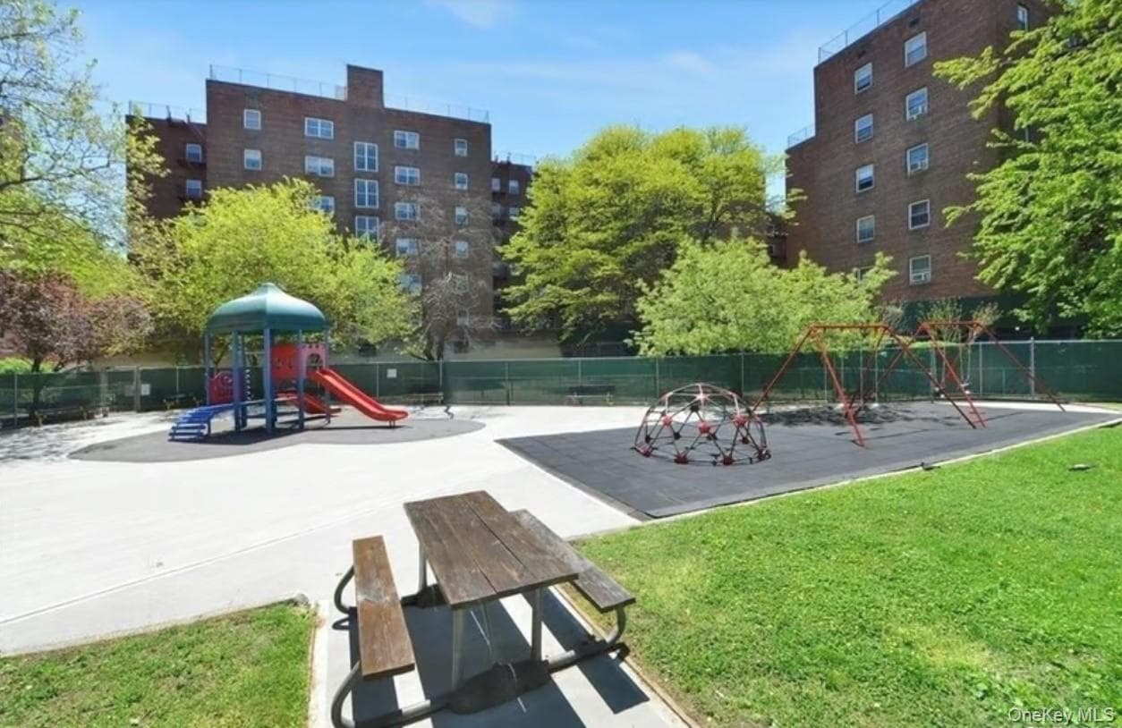 139-15 83rd Avenue Unit: 717 thumbnail 14