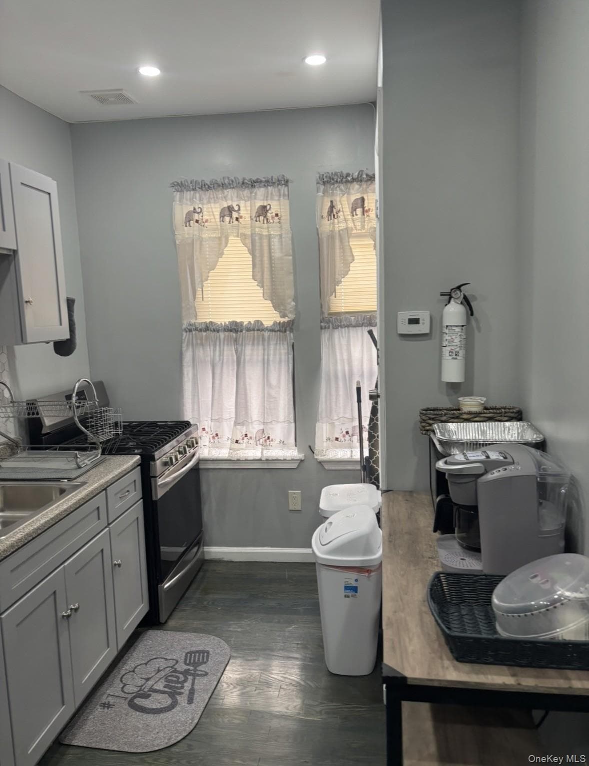 2268 Strauss Street thumbnail 16