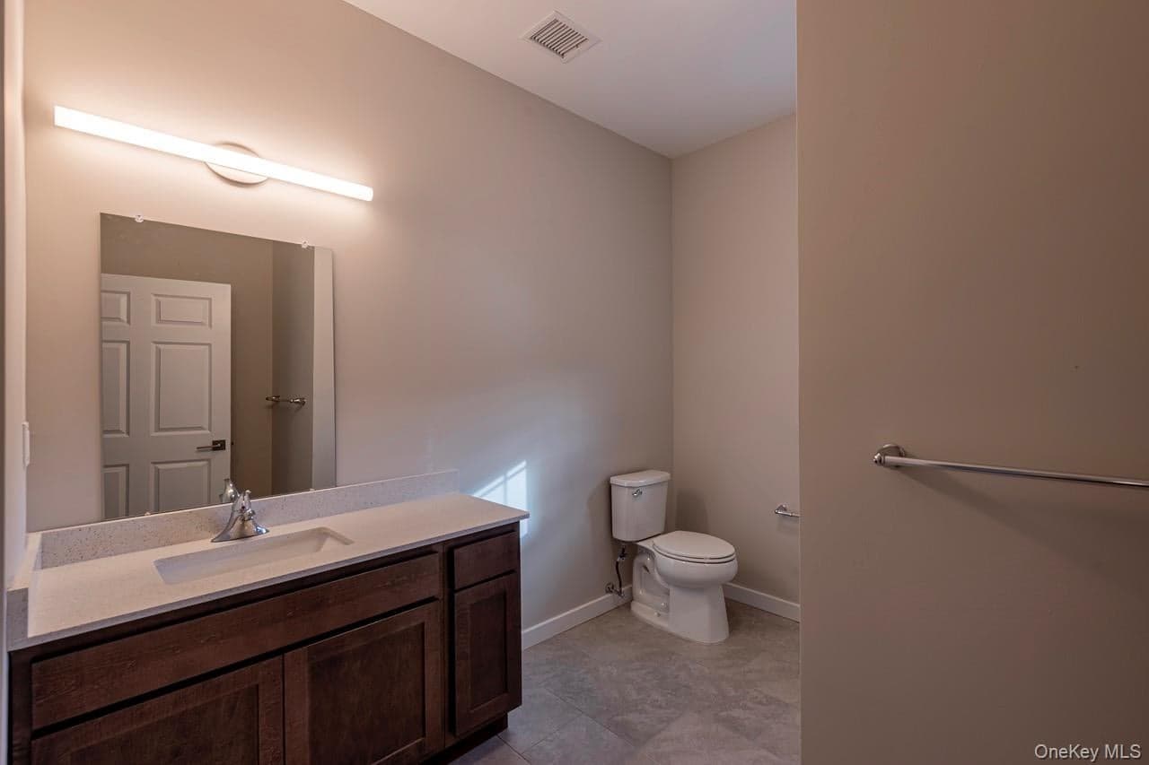 87 N Chestnut Street Unit: 101 thumbnail 6
