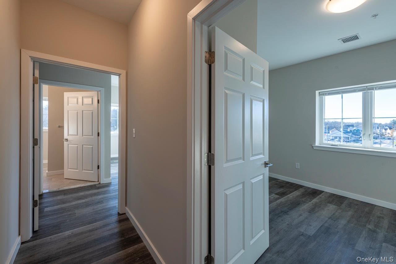 87 N Chestnut Street Unit: 101 thumbnail 5