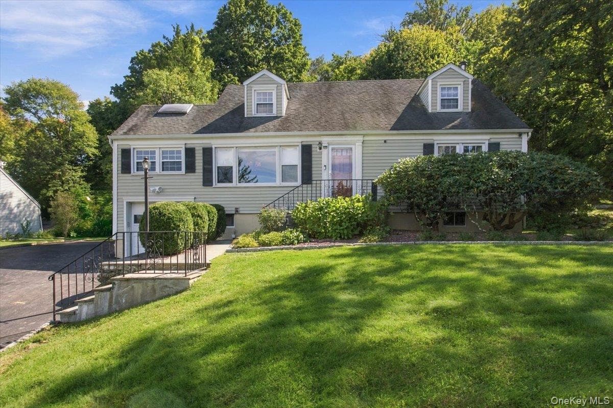 3494 Overlook Avenue thumbnail 2