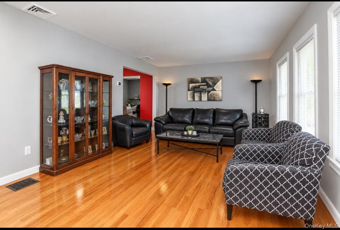 315 Cherry Place thumbnail 9