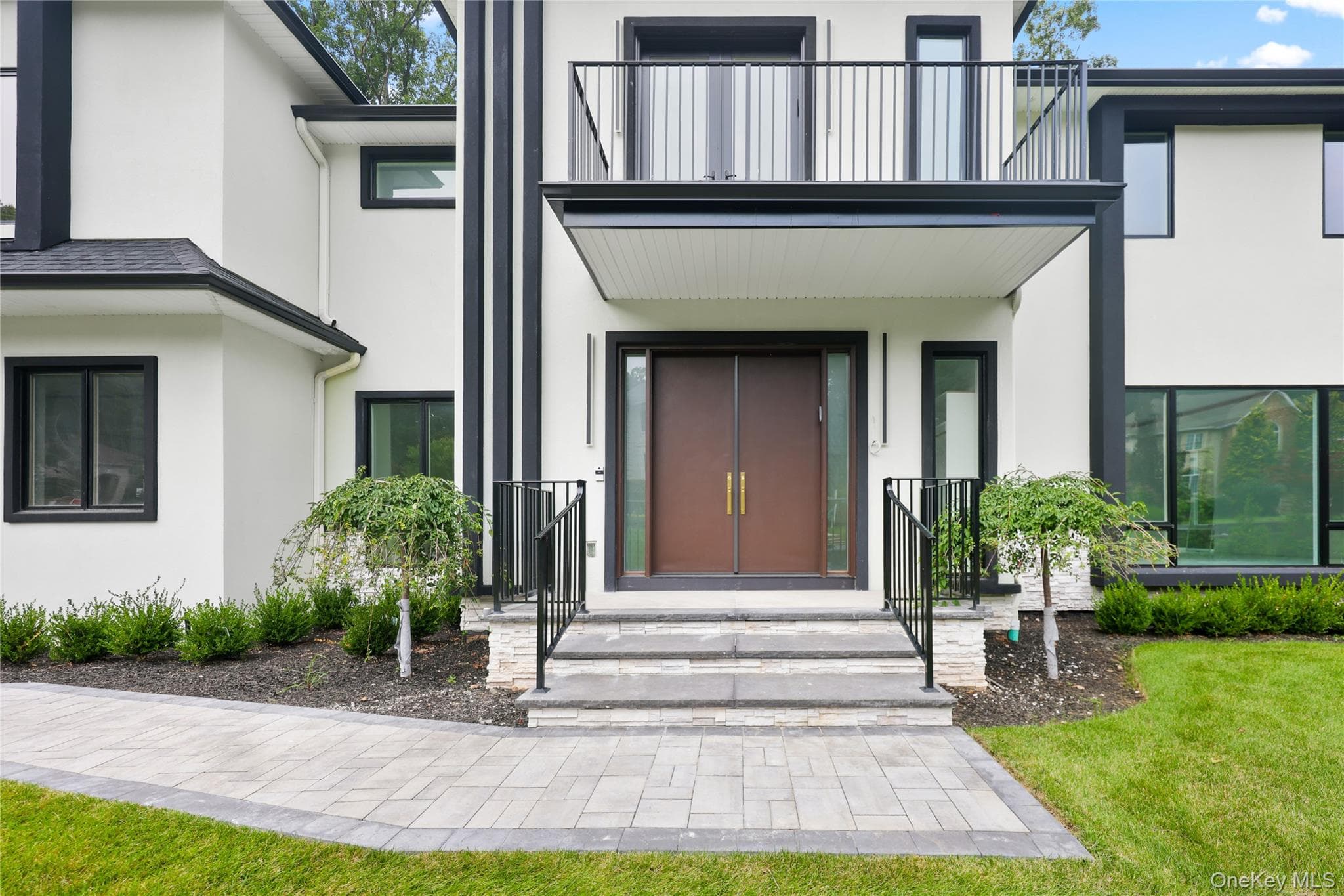 17 Wallenberg Circle thumbnail 2