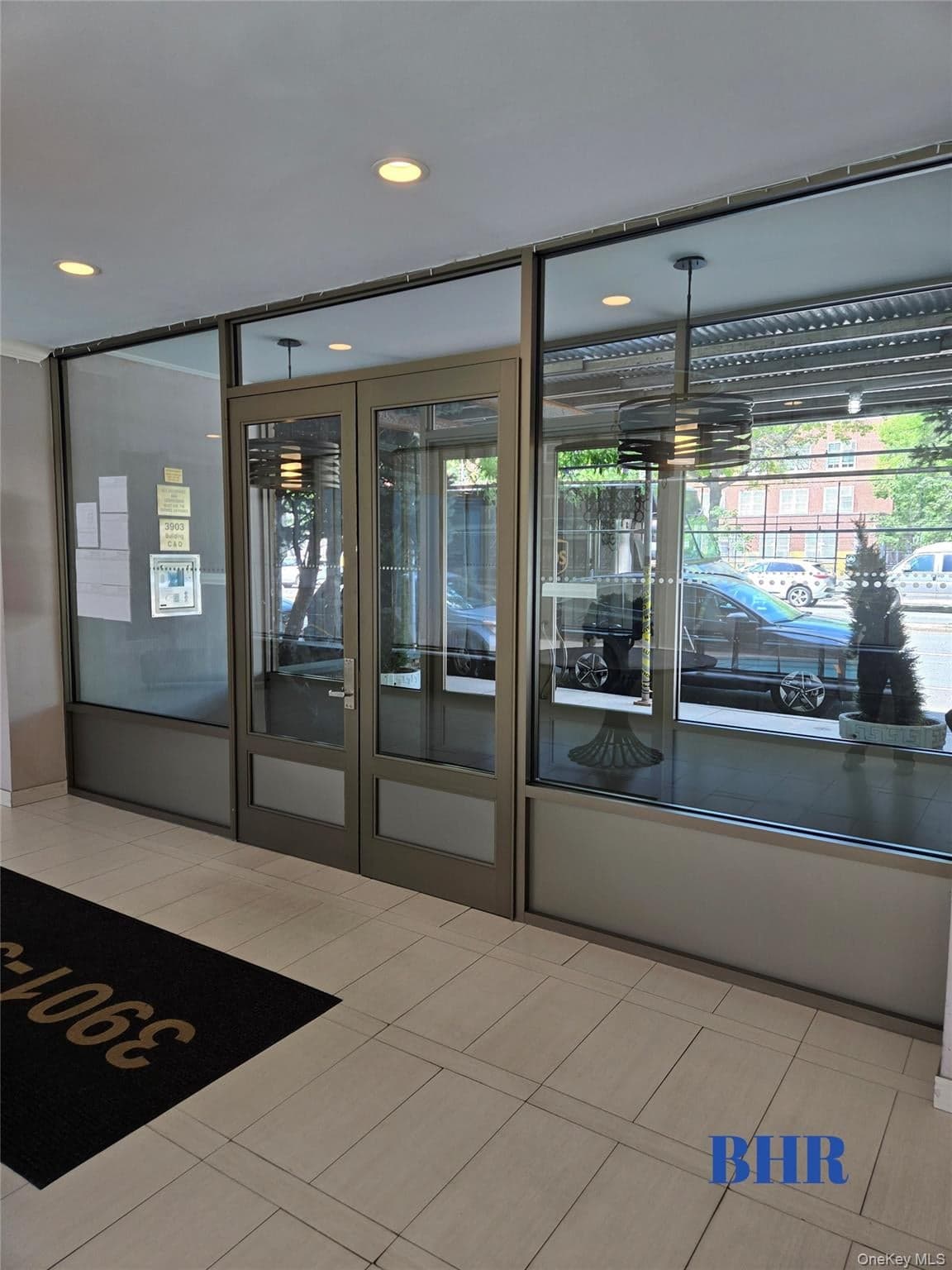 3901 Nostrand Avenue Unit: 1C thumbnail 3