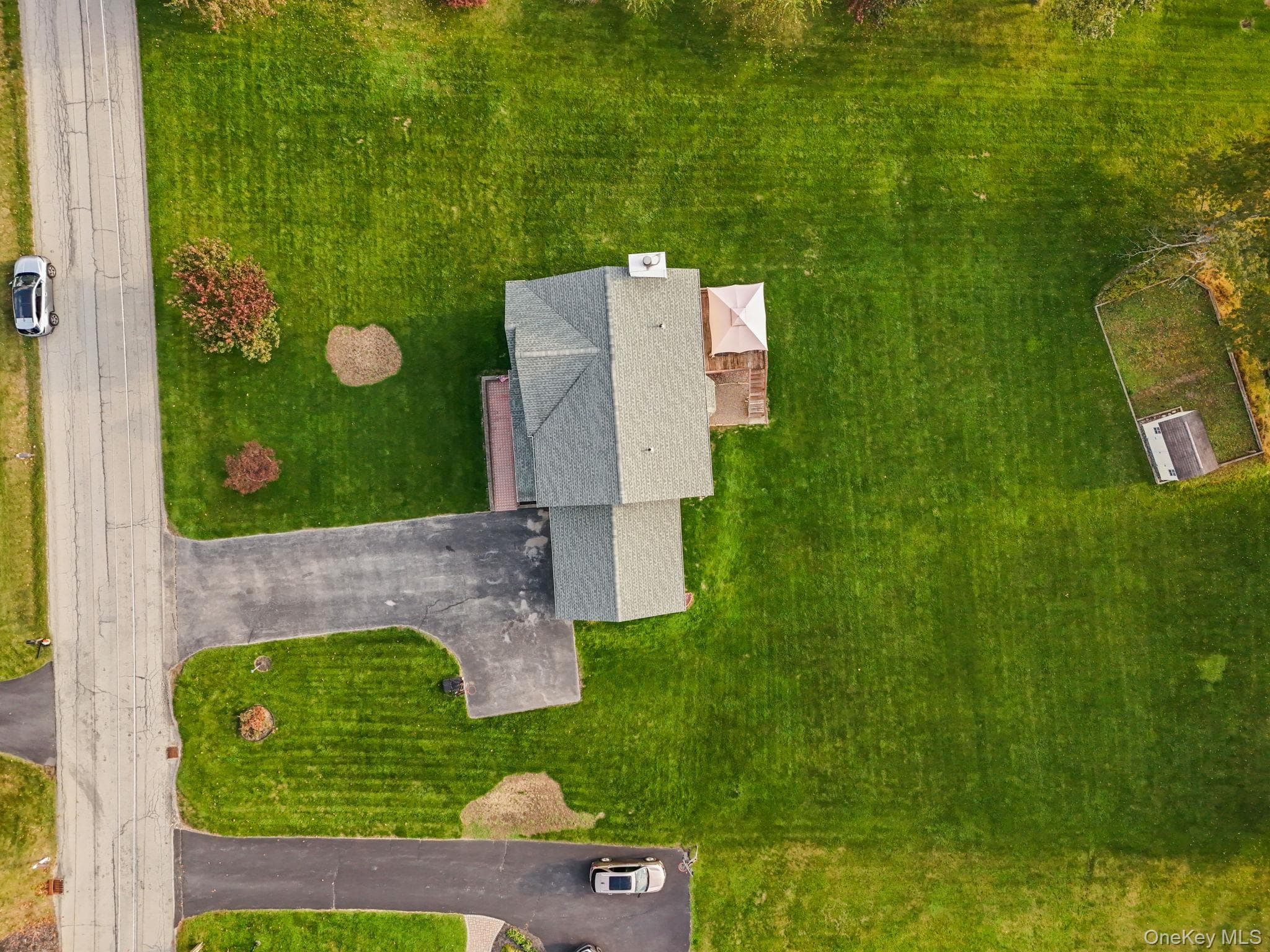 55 Beach Road thumbnail 36