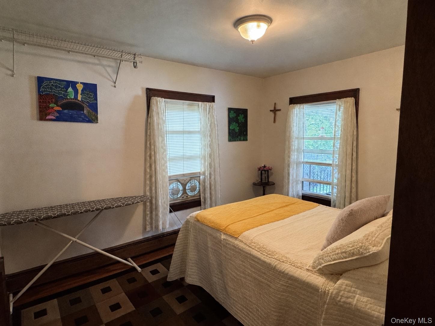 16 Esopus Avenue thumbnail 9