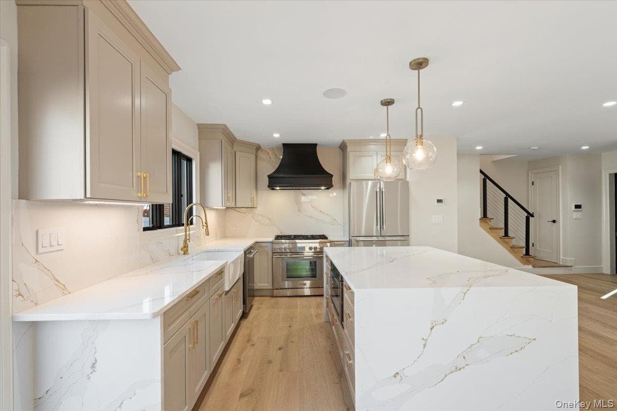 145-67 7th Avenue thumbnail 7