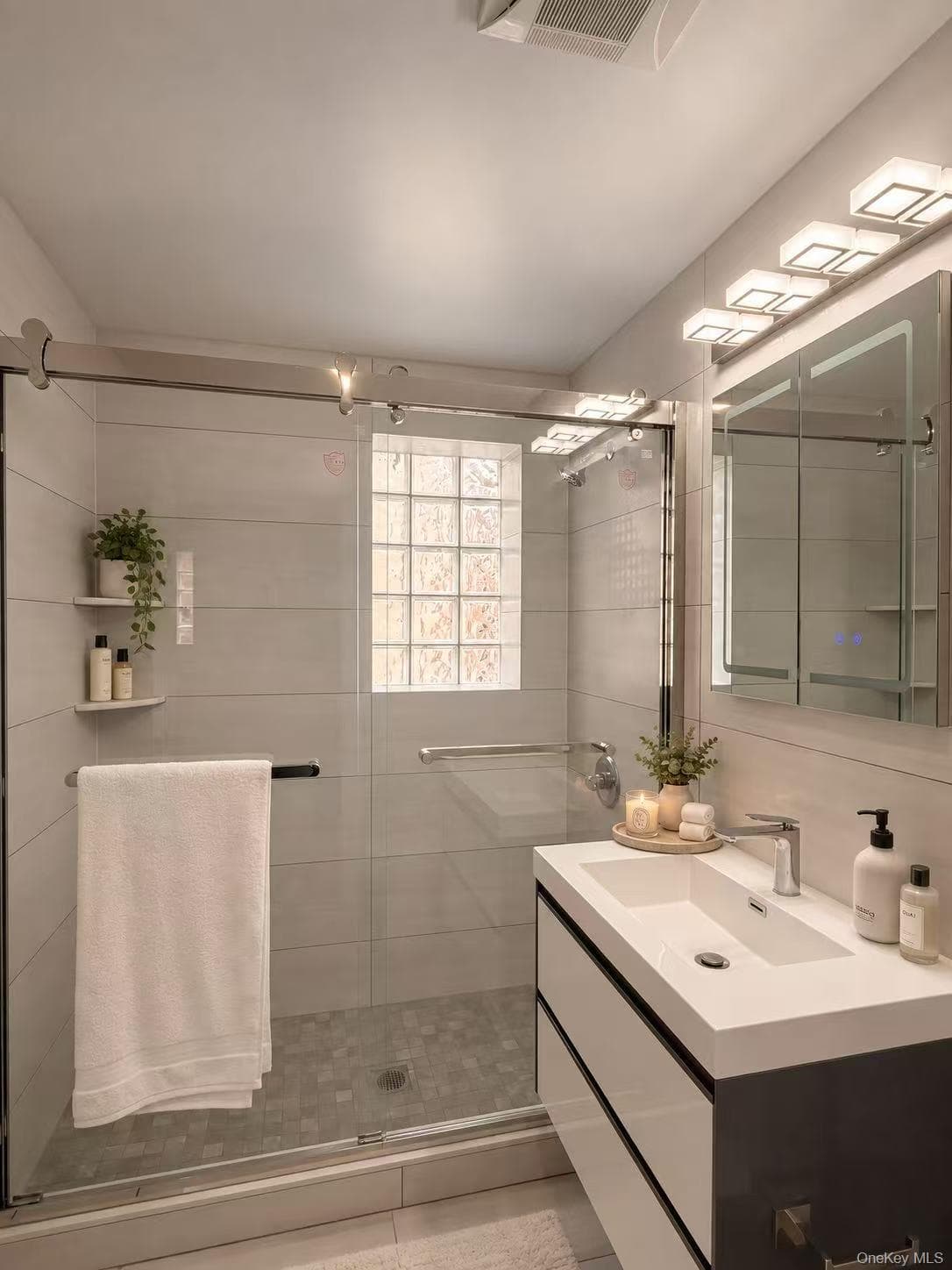 132-25 41 Avenue Unit: 2B thumbnail 8