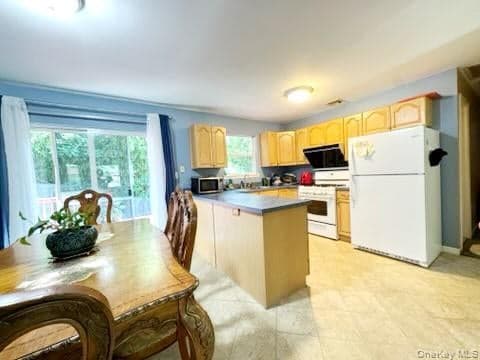60 Aloma Road thumbnail 13