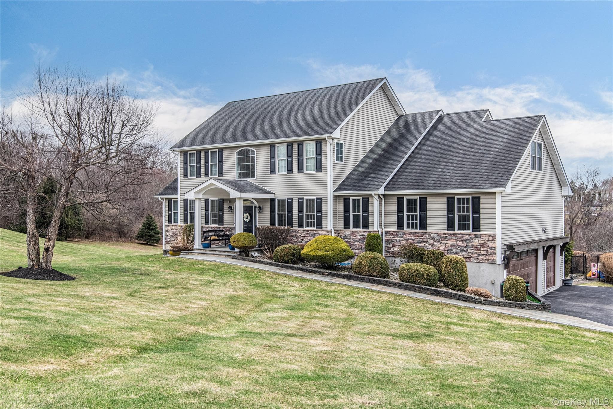 42 Reserve Way photo 1