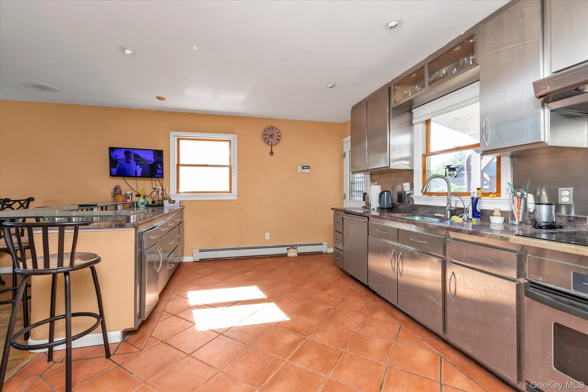 45 Carman Avenue thumbnail 12