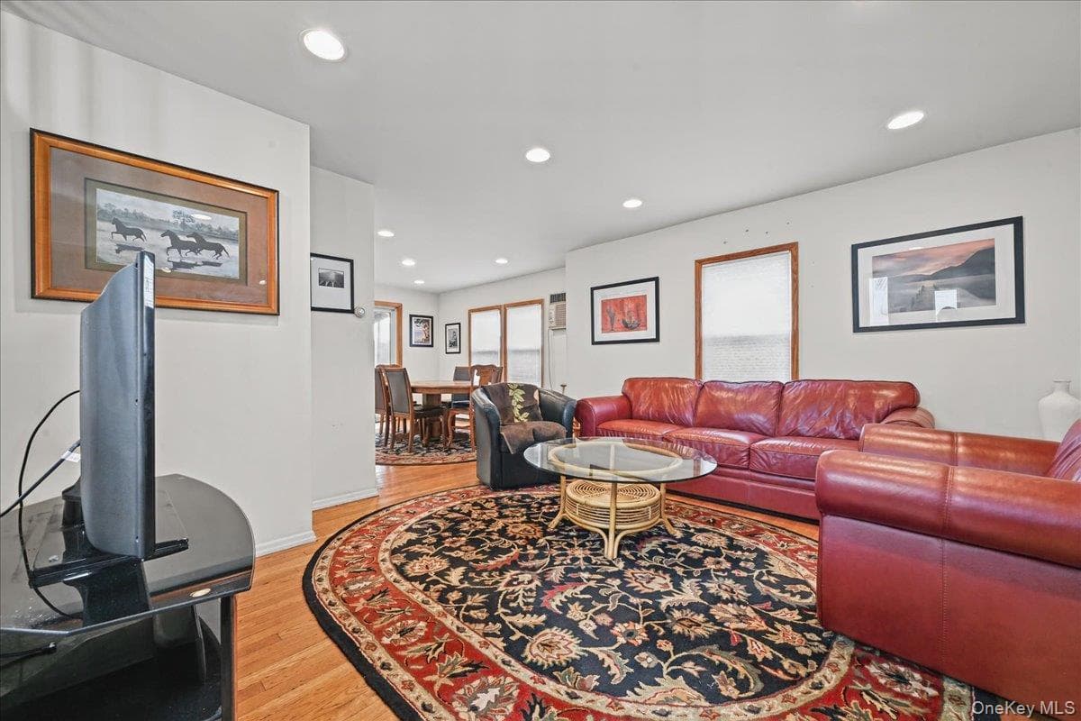 309 Frederick Avenue thumbnail 6