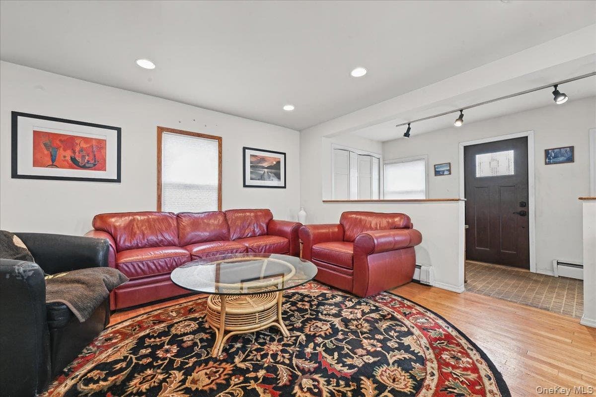 309 Frederick Avenue thumbnail 5