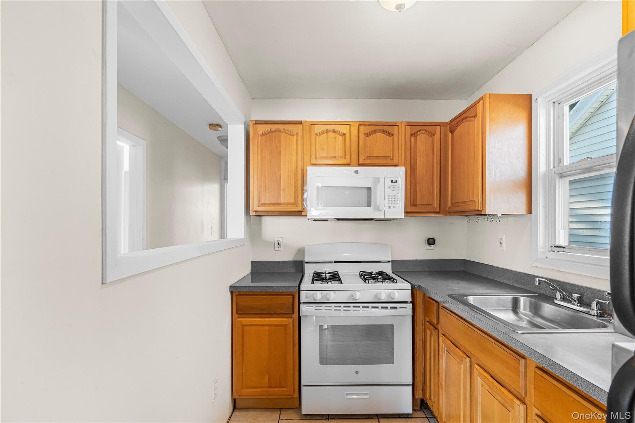 111-42 209th Street thumbnail 13