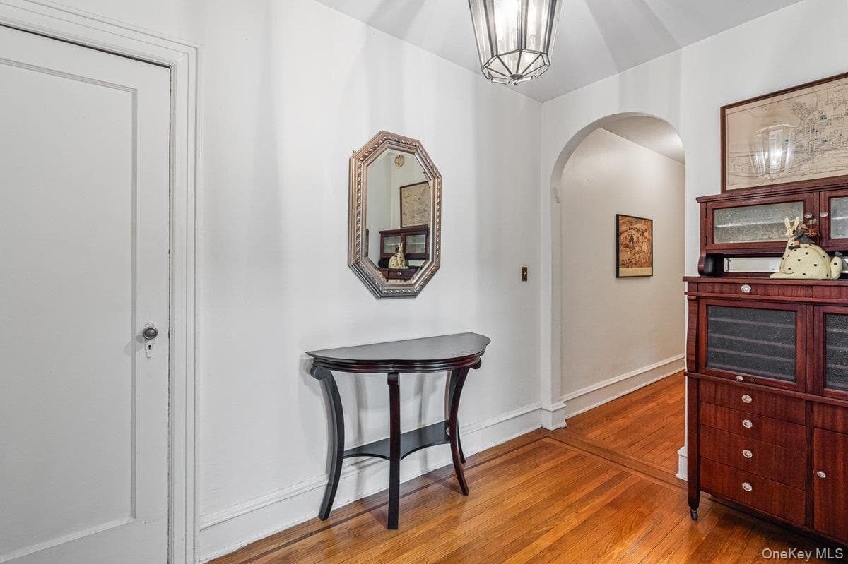 150 Burns Street Unit: 6H thumbnail 4