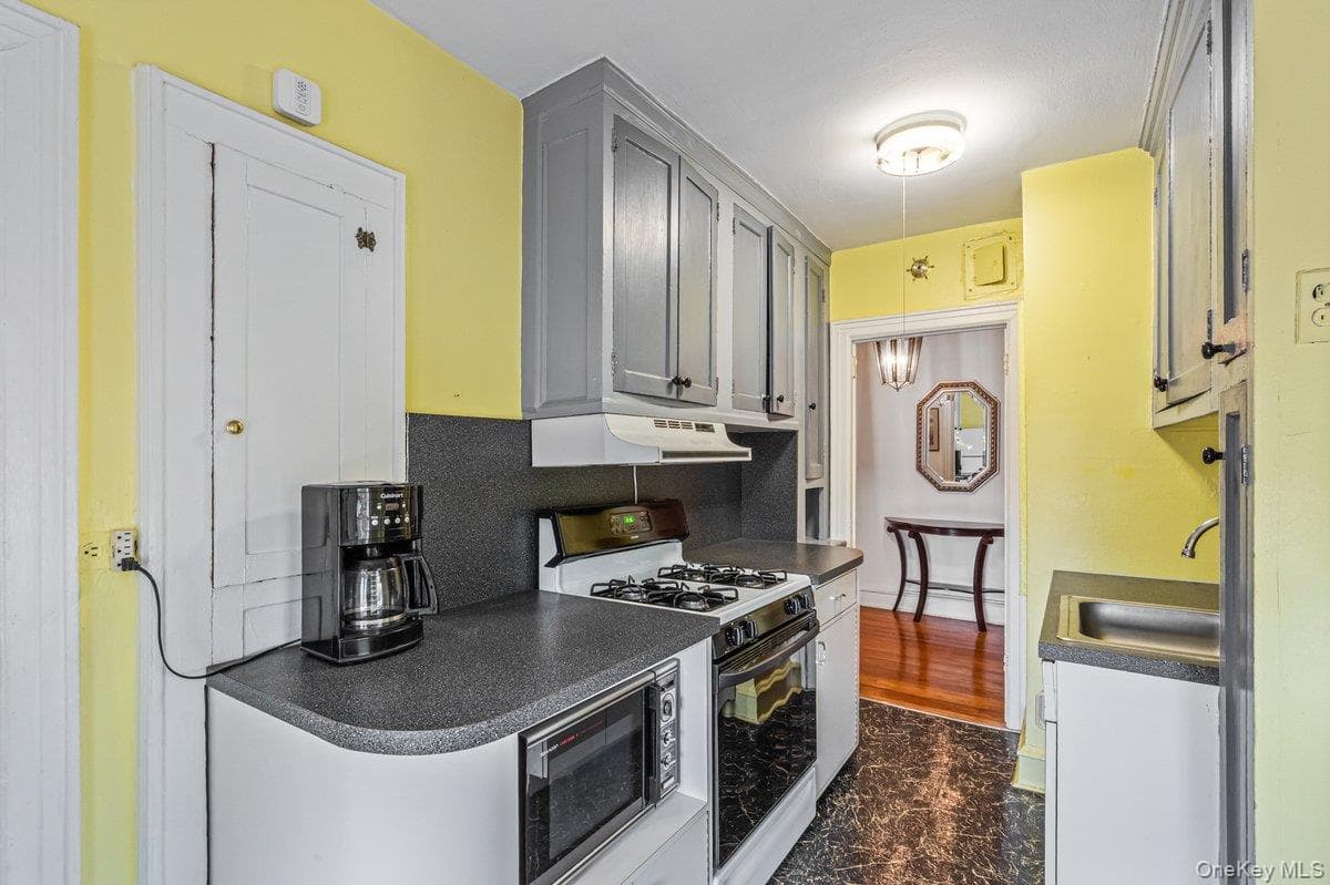 150 Burns Street Unit: 6H thumbnail 5
