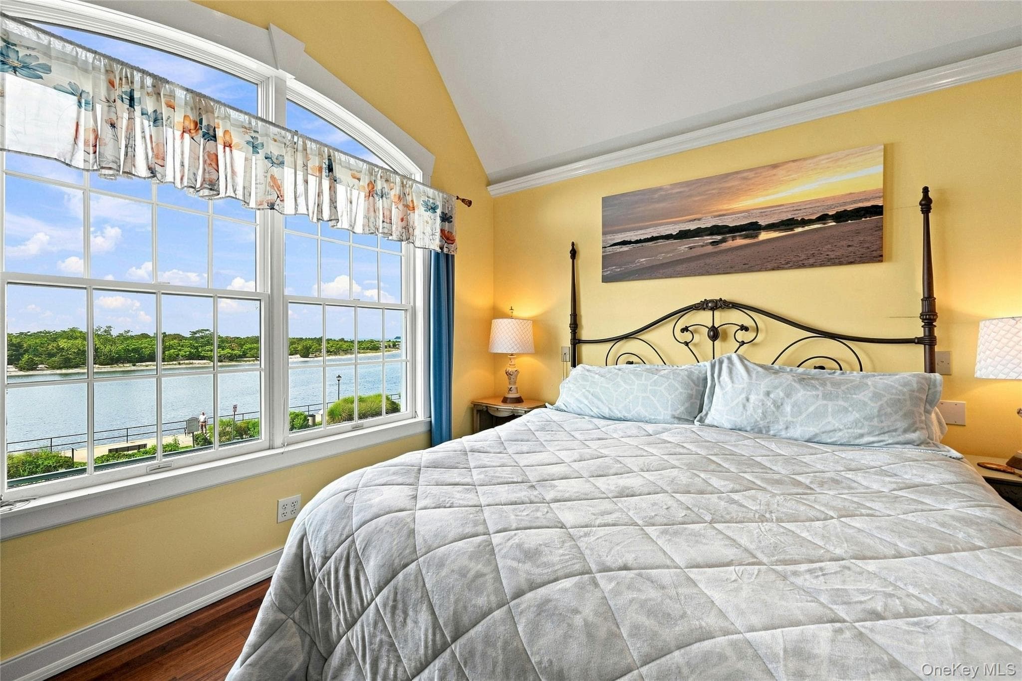 47 Shore Road thumbnail 23