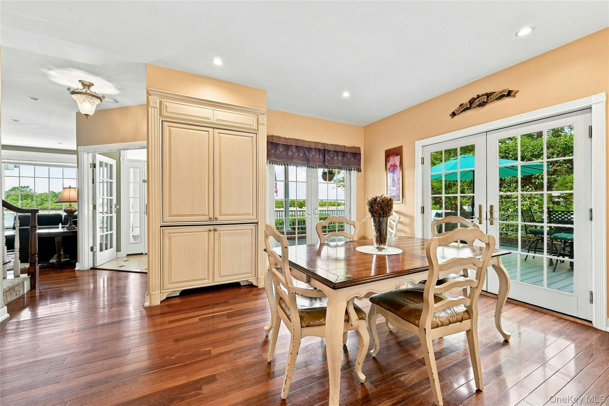 47 Shore Road thumbnail 16