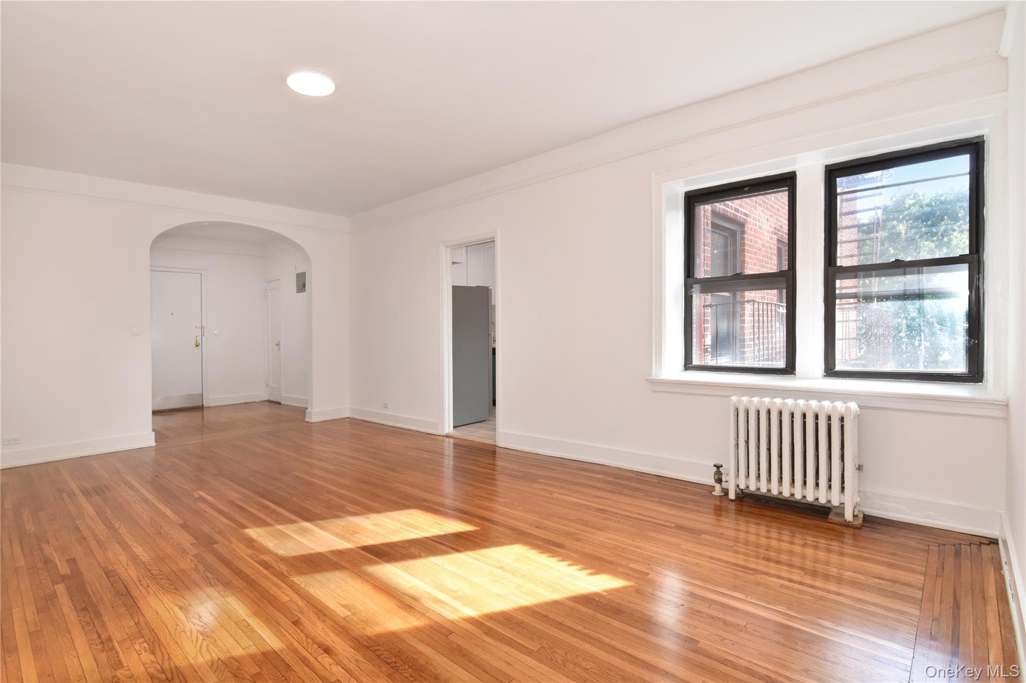 590 E 3rd Street Unit: 4C thumbnail 11
