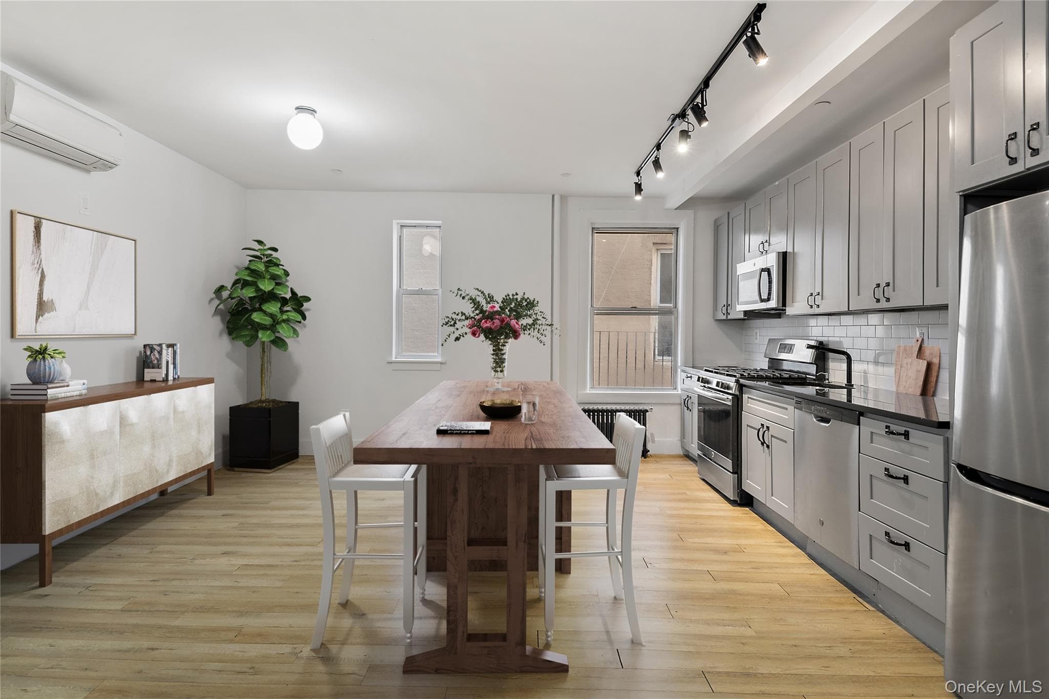 1180 Grant Avenue thumbnail 12