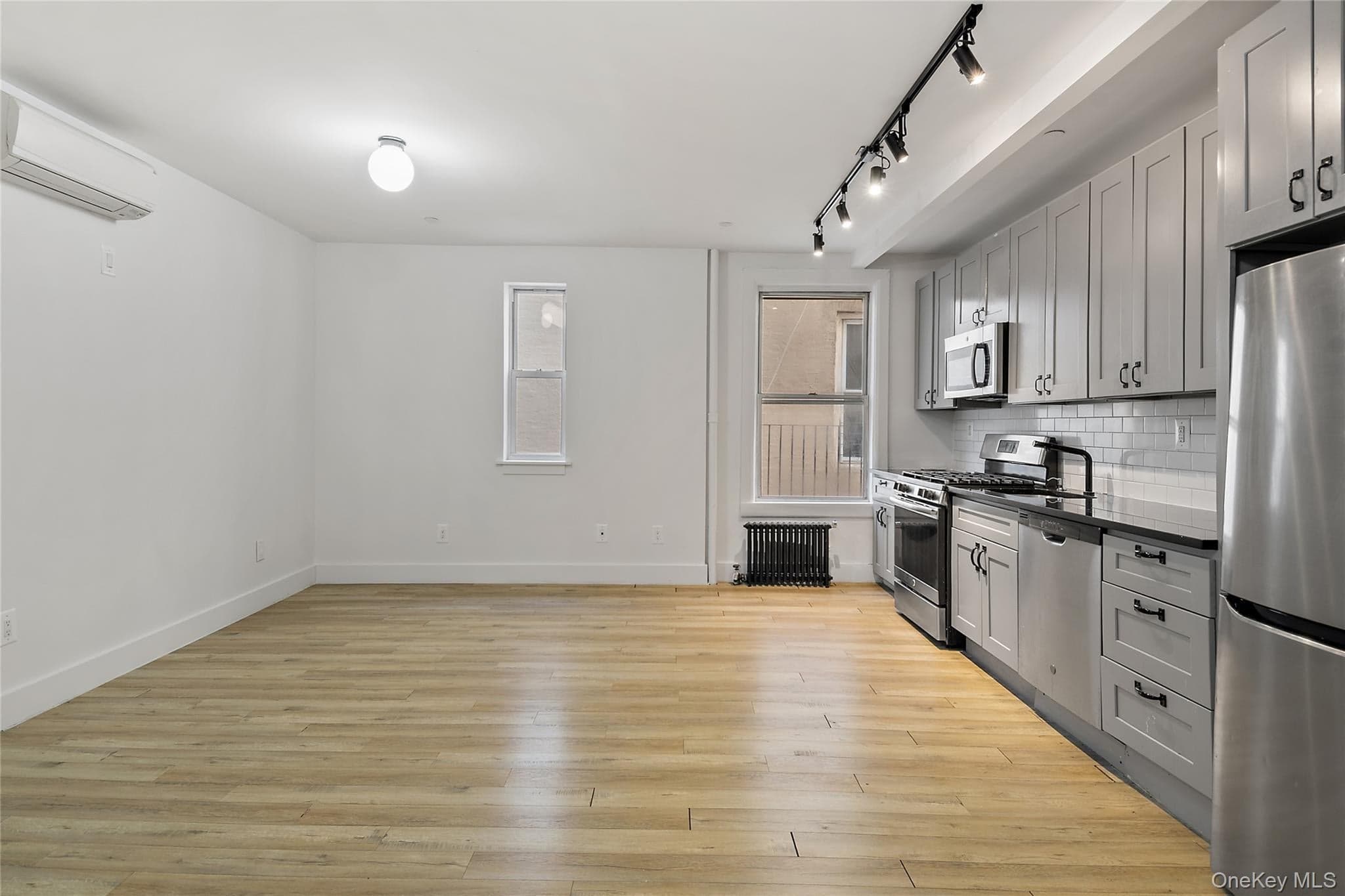 1180 Grant Avenue thumbnail 13