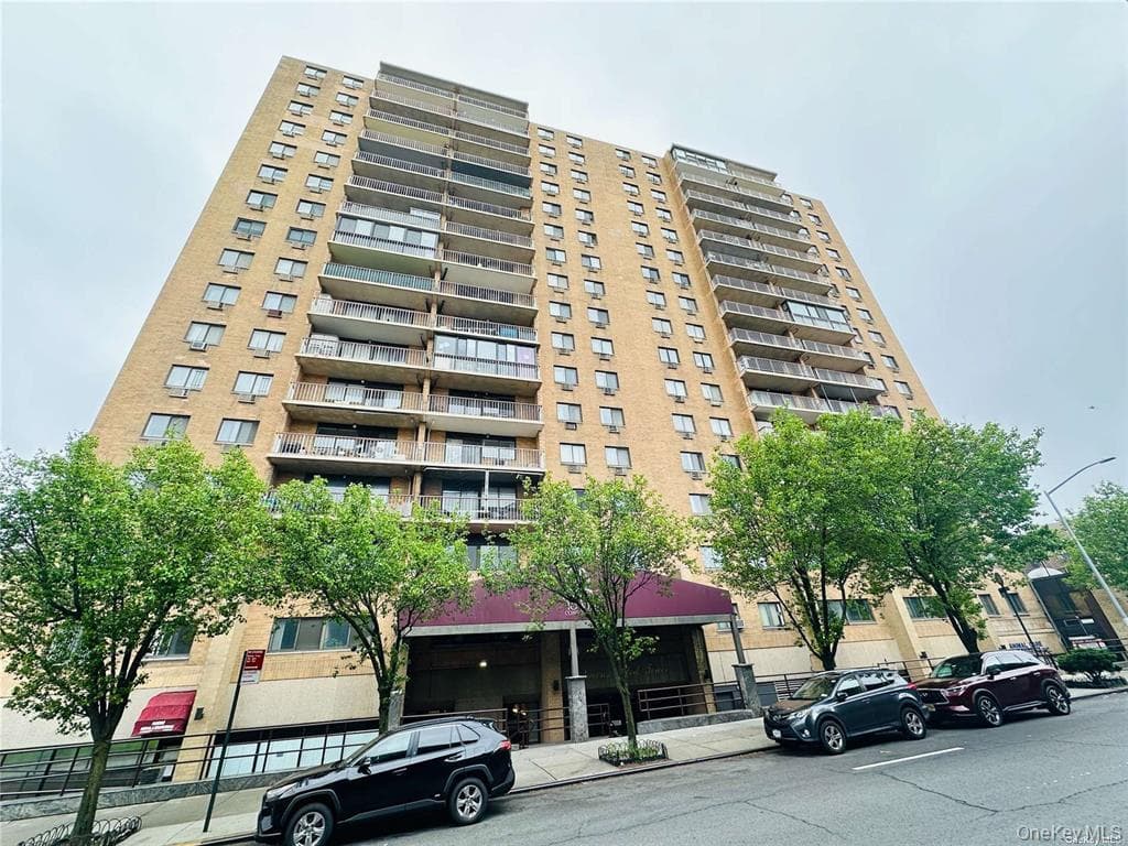 92-29 Queens Boulevard Unit: 16H thumbnail 5