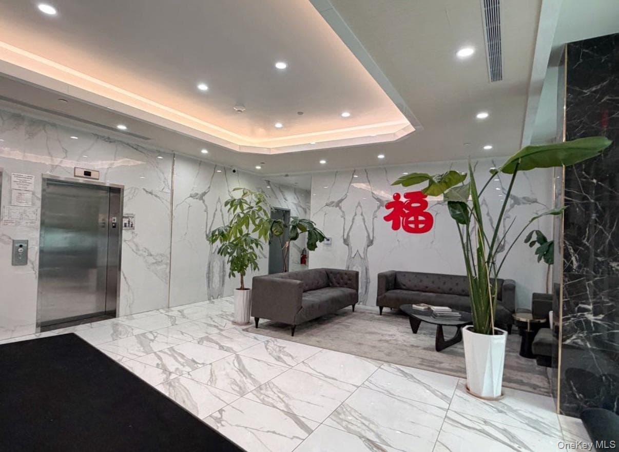 14427 Sanford Avenue Unit: 2P thumbnail 4