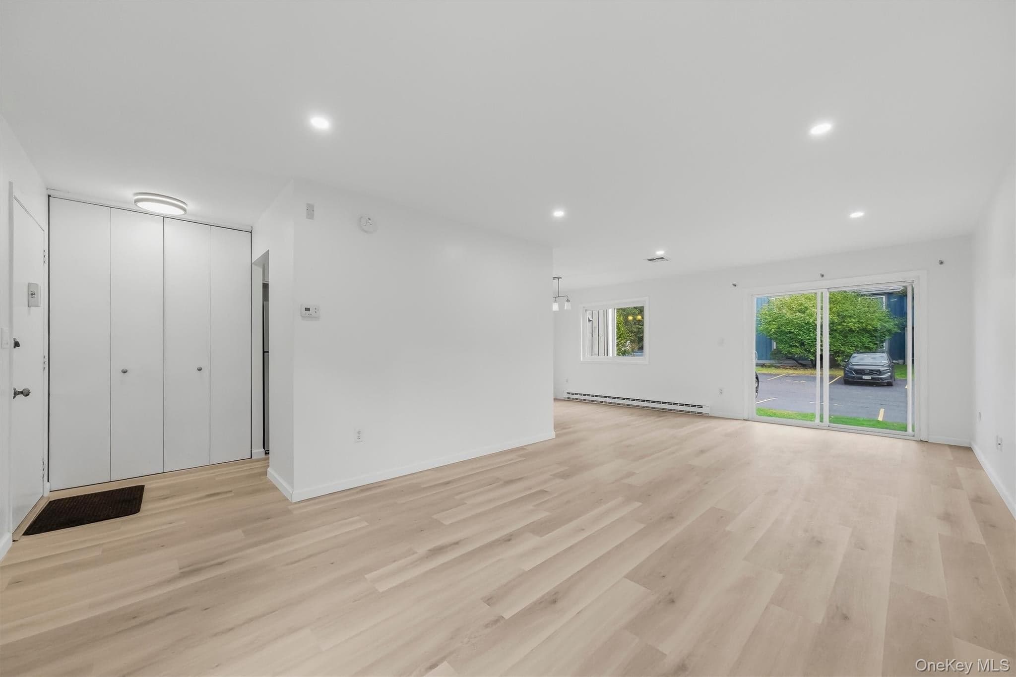 82 Sterling Street Unit: 82 thumbnail 5