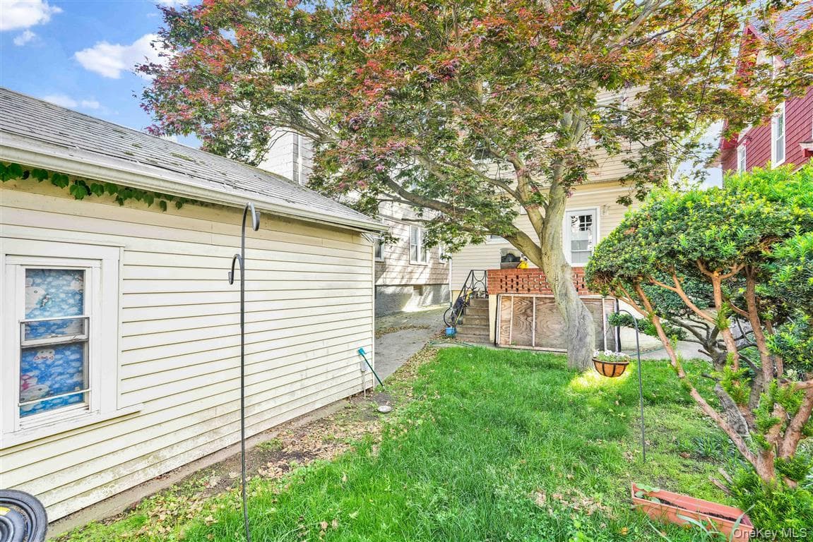 85-29 123rd Street thumbnail 9