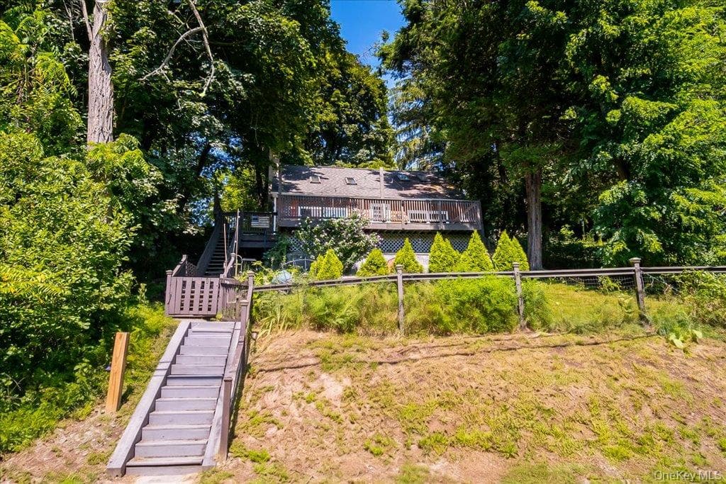 570 Lakes Road thumbnail 32