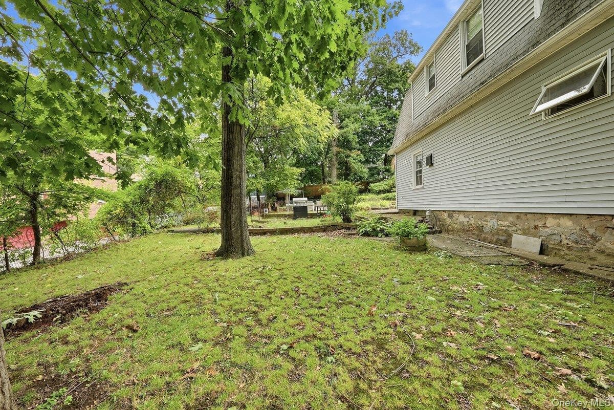 258 Mclean Avenue thumbnail 31