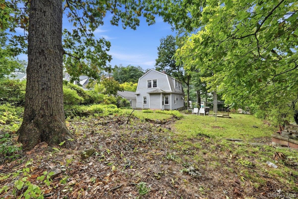 258 Mclean Avenue thumbnail 35