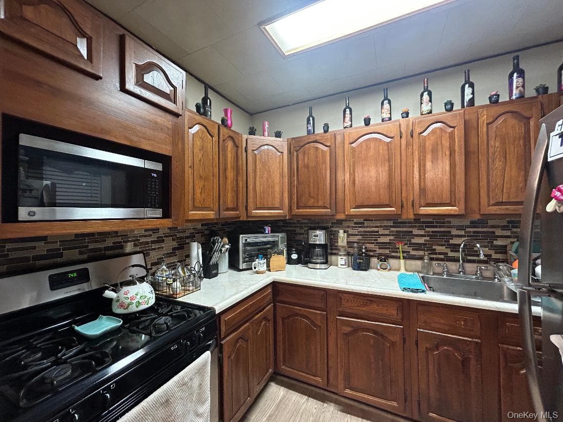 73-58 71st Street thumbnail 26