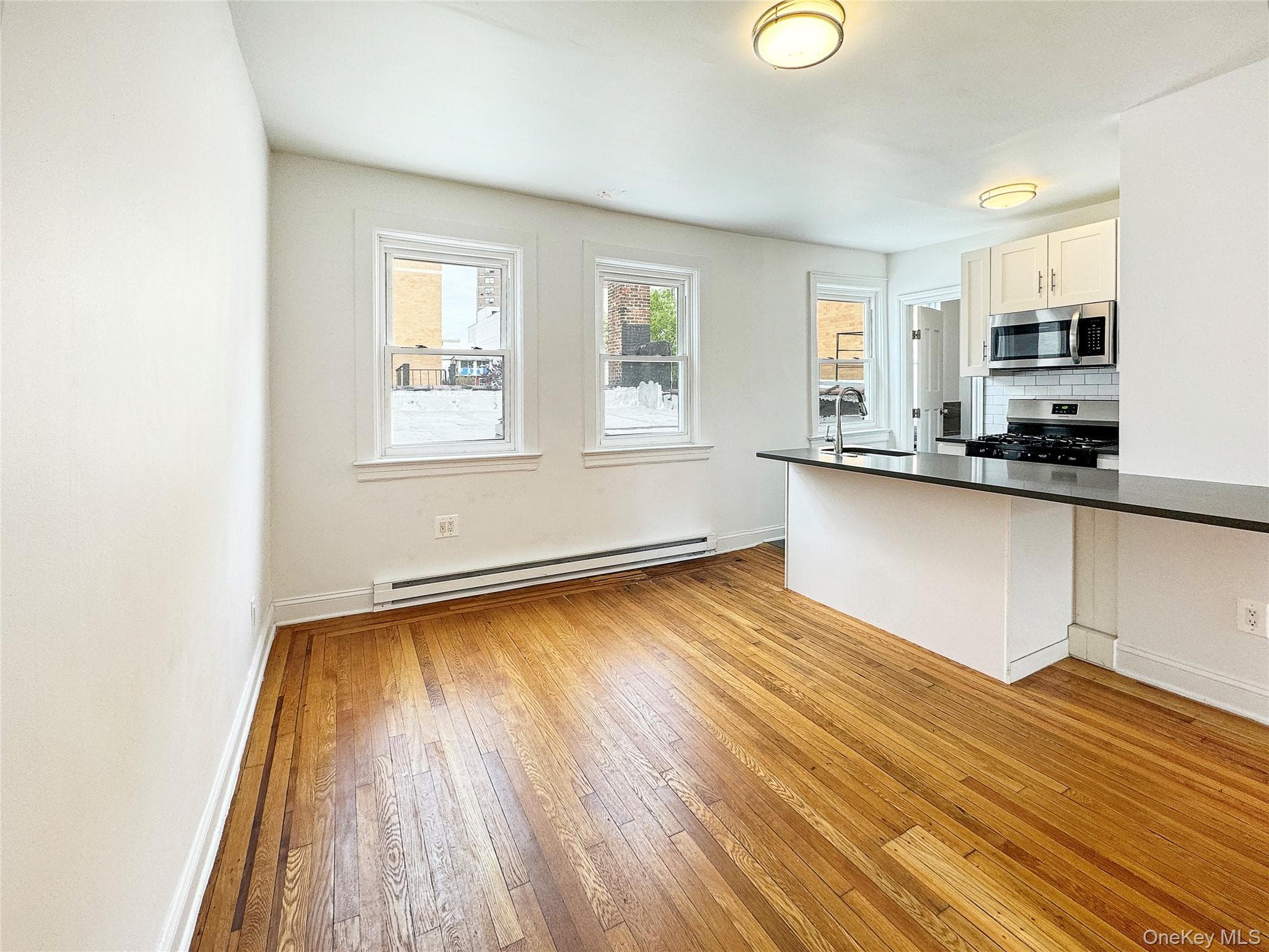 811 Courtlandt Avenue thumbnail 38